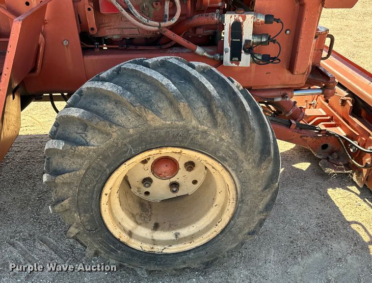 image for item NL9927 1996 Ditch Witch 5110 trencher