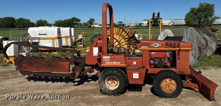 image for item NL9928 1990 Ditch Witch  3500 LSB trencher