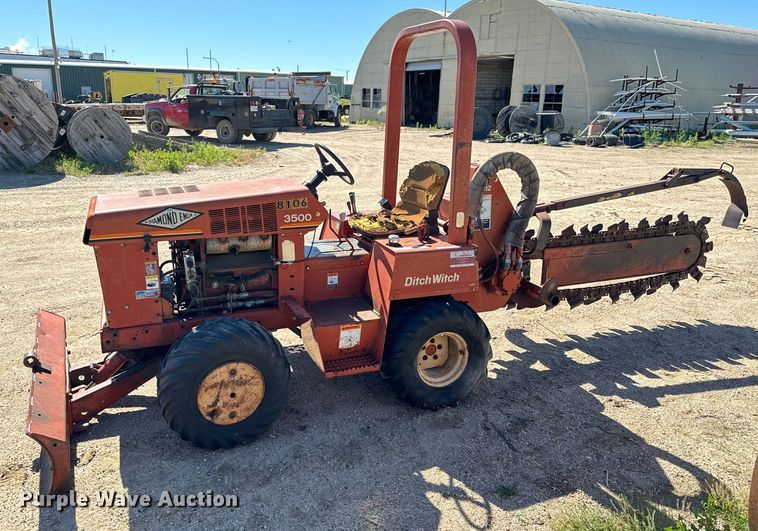 image for item NL9928 1990 Ditch Witch  3500 LSB trencher