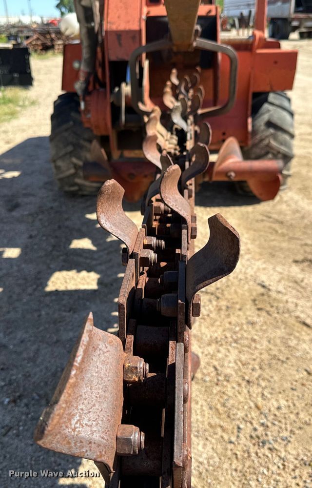 image for item NL9928 1990 Ditch Witch  3500 LSB trencher
