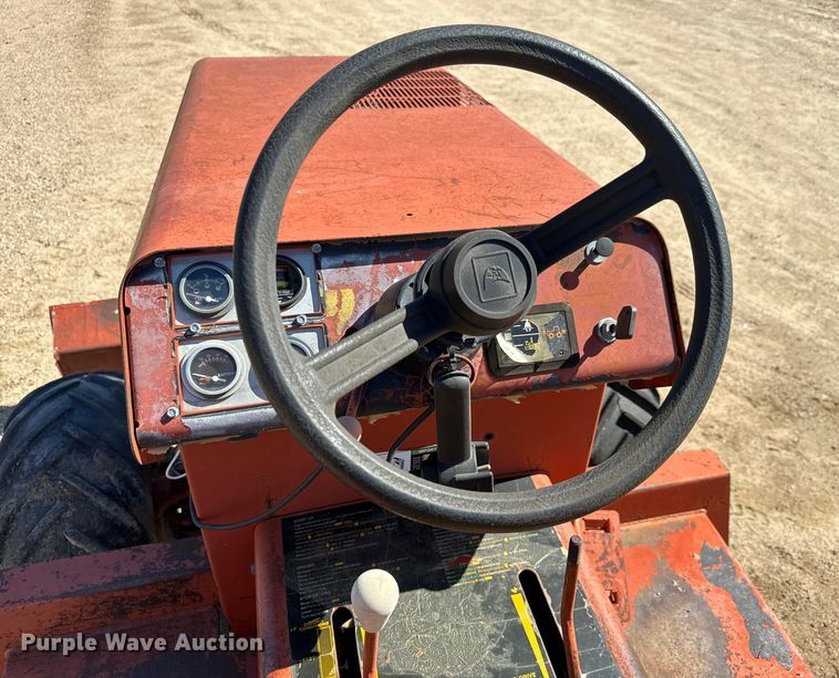 image for item NL9928 1990 Ditch Witch  3500 LSB trencher