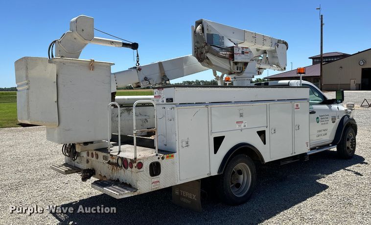 image for item NL9929 2012 Dodge Ram 5500HD bucket truck