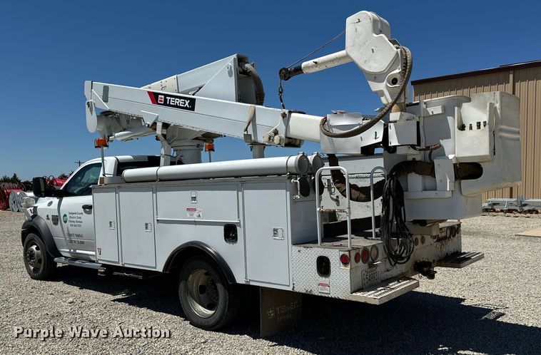 image for item NL9929 2012 Dodge Ram 5500HD bucket truck