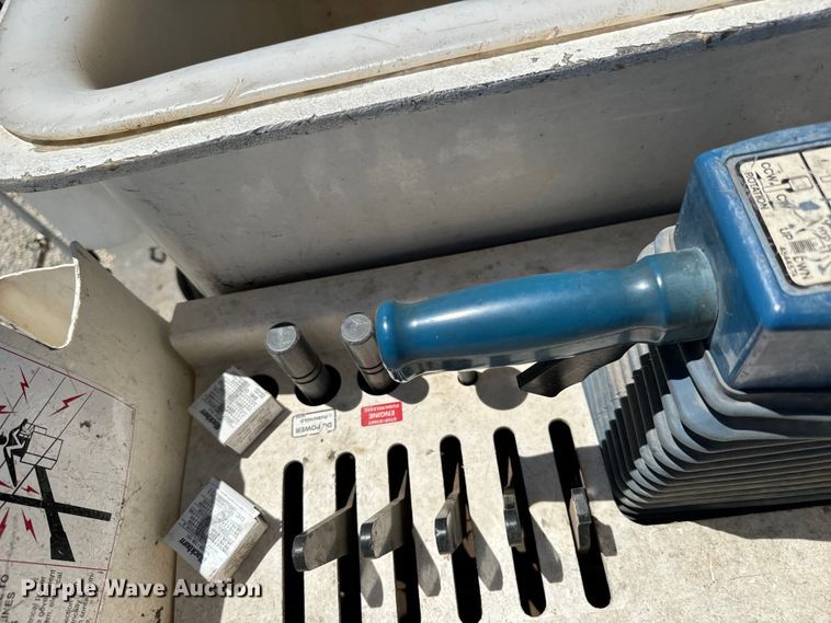 image for item NL9929 2012 Dodge Ram 5500HD bucket truck