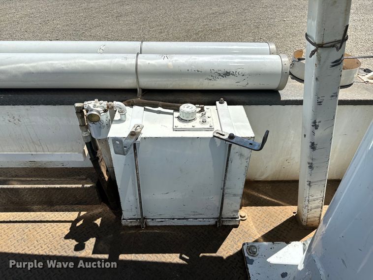 image for item NL9929 2012 Dodge Ram 5500HD bucket truck