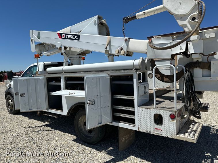 image for item NL9929 2012 Dodge Ram 5500HD bucket truck