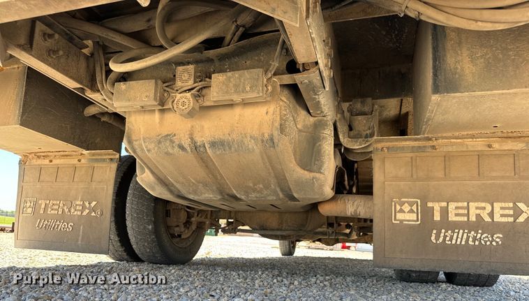 image for item NL9929 2012 Dodge Ram 5500HD bucket truck