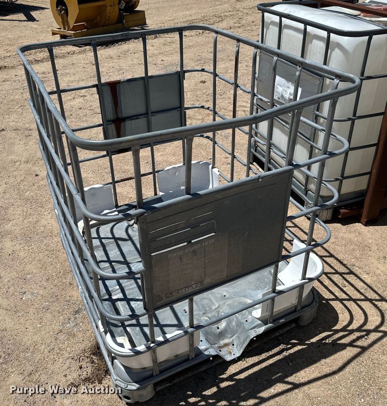 image for item NL9932 (5) poly tanks