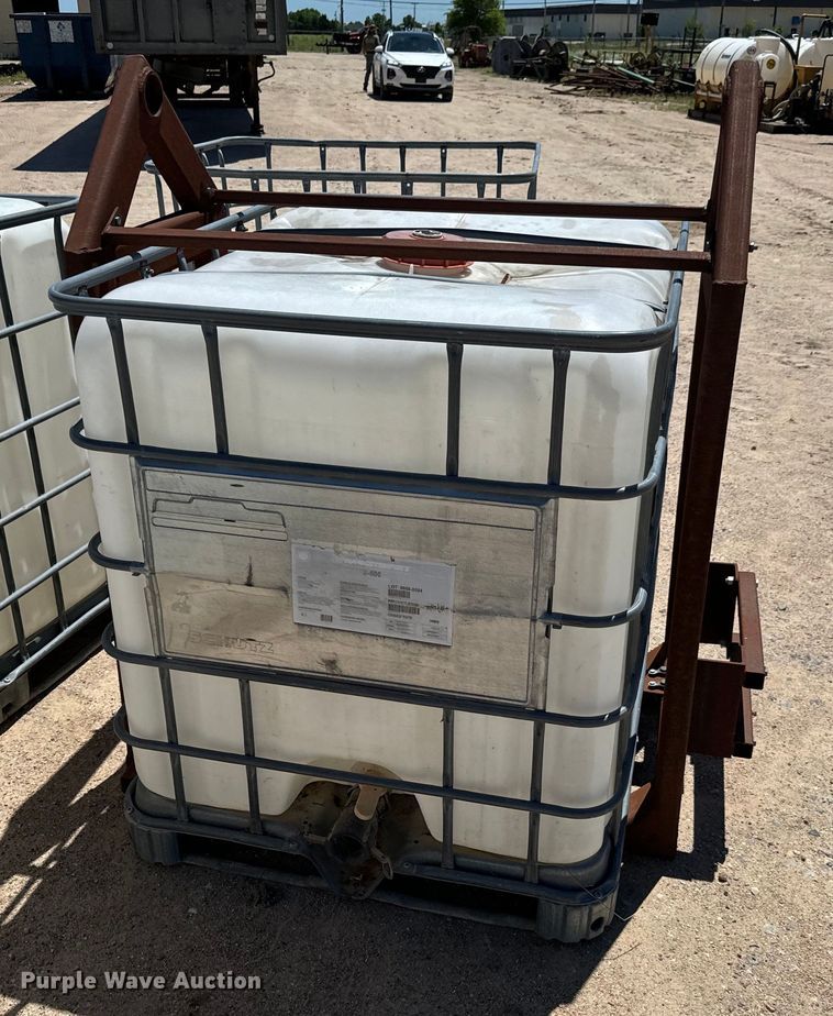 image for item NL9932 (5) poly tanks