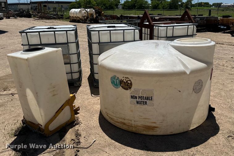 image for item NL9932 (5) poly tanks