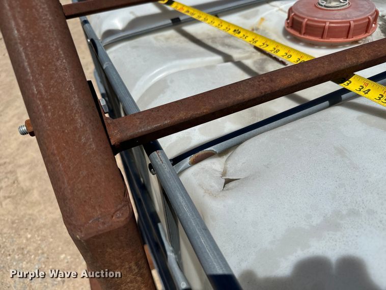 image for item NL9932 (5) poly tanks