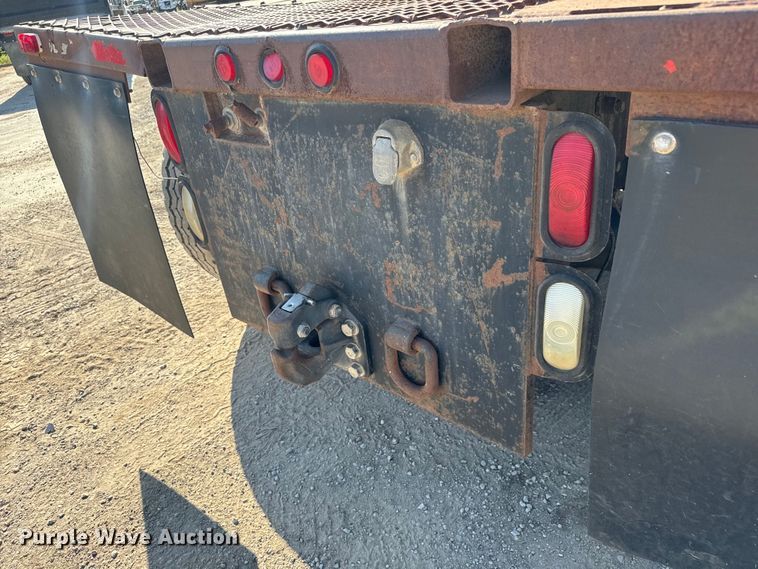 image for item NL9937 1996 Volvo  tank truck