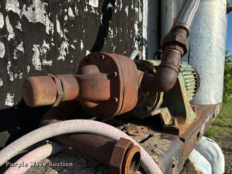 image for item NL9943 Liquid asphalt tank