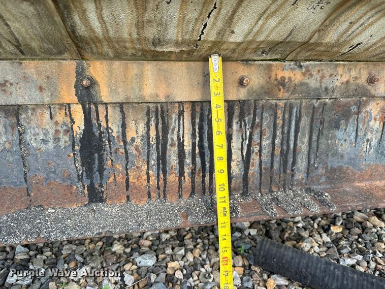 image for item NL9943 Liquid asphalt tank