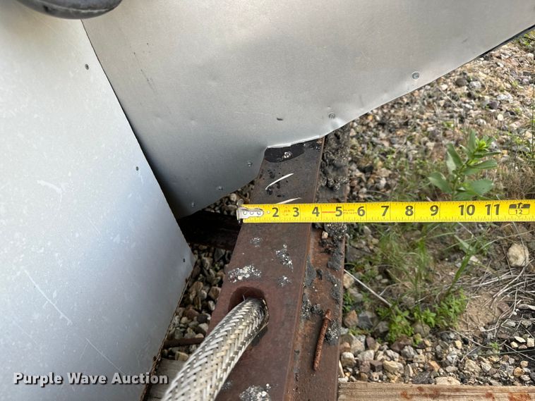 image for item NL9943 Liquid asphalt tank