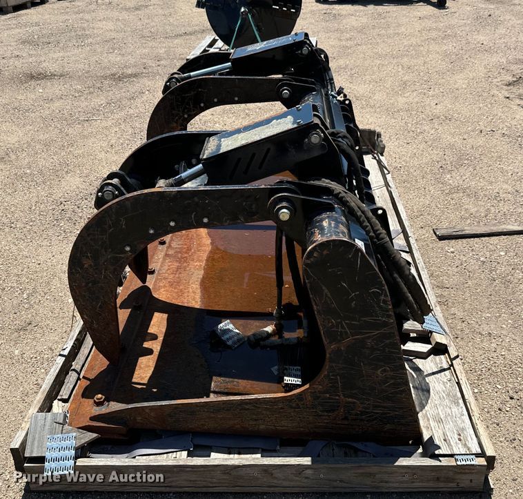 image for item NL9950 Skid steer grapple bucket