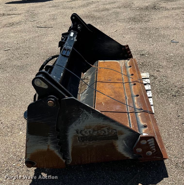 image for item NL9951 Kubota skid steer four-in-one bucket