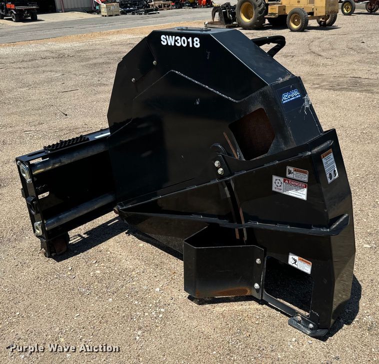 image for item NL9952 Kubota SW3018-4.5 skid steer rock saw