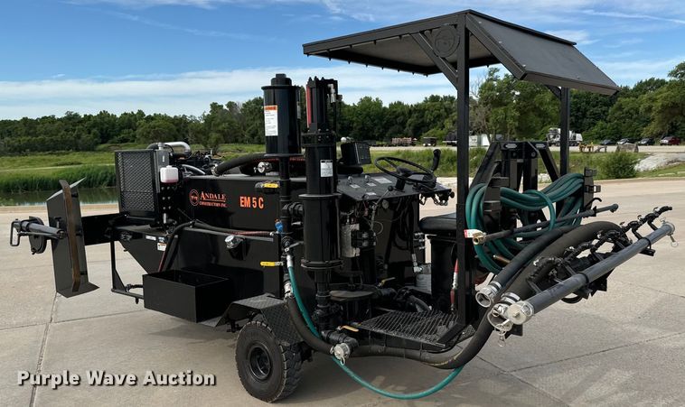 image for item NL9976 2019 Blastcrete DA-350 Seal coat applicator 