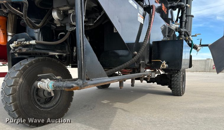 image for item NL9976 2019 Blastcrete DA-350 Seal coat applicator 