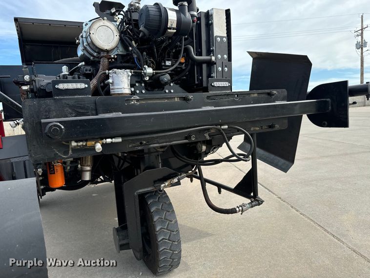 image for item NL9976 2019 Blastcrete DA-350 Seal coat applicator 