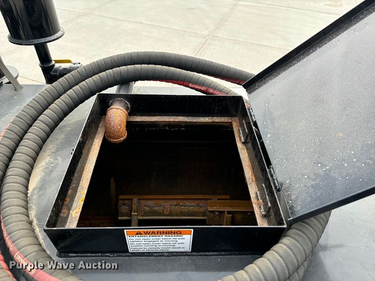 image for item NL9976 2019 Blastcrete DA-350 Seal coat applicator 