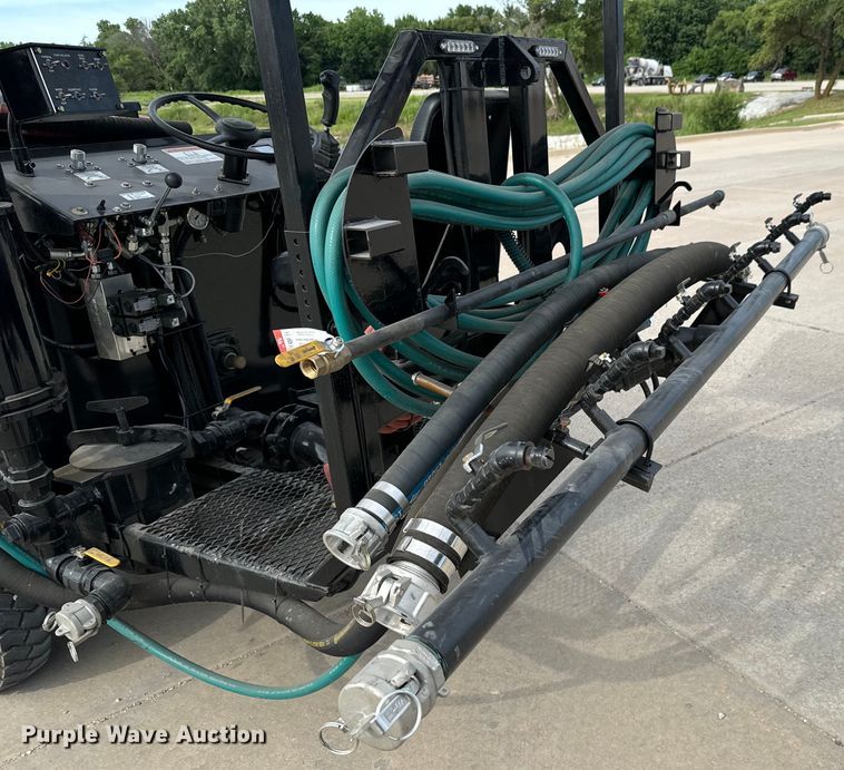 image for item NL9976 2019 Blastcrete DA-350 Seal coat applicator 