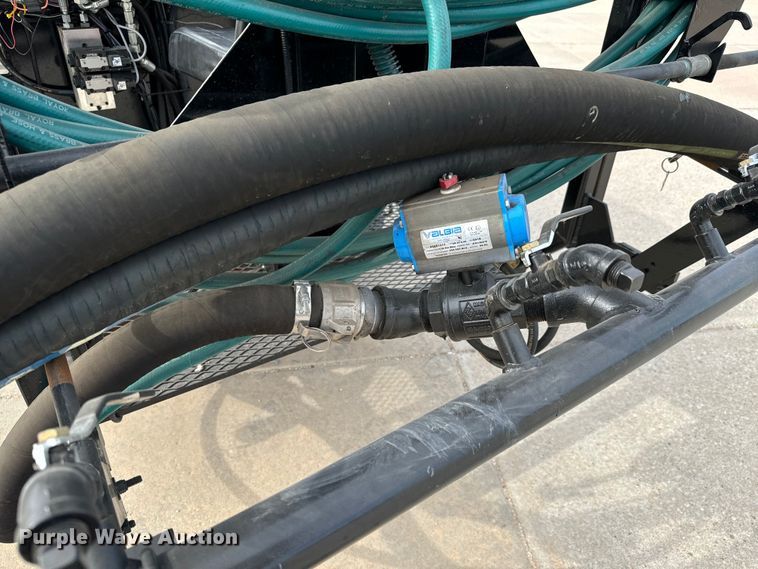 image for item NL9976 2019 Blastcrete DA-350 Seal coat applicator 