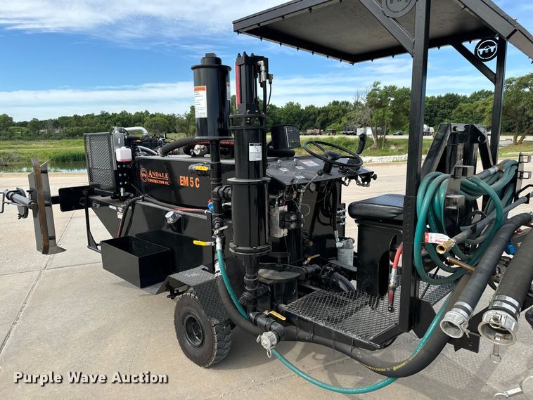 image for item NL9976 2019 Blastcrete DA-350 Seal coat applicator 