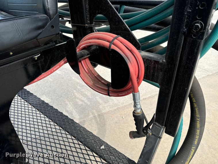 image for item NL9976 2019 Blastcrete DA-350 Seal coat applicator 