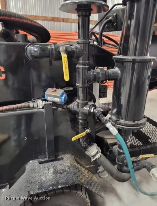 image for item NL9976 2019 Blastcrete DA-350 Seal coat applicator 