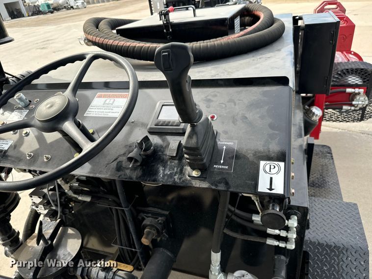 image for item NL9976 2019 Blastcrete DA-350 Seal coat applicator 