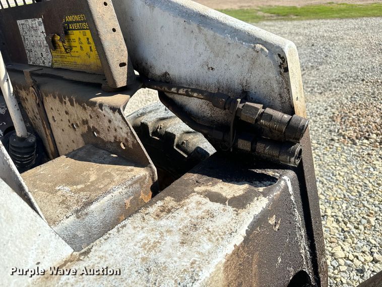 image for item NL9982 1983 Bobcat 743 skid steer loader