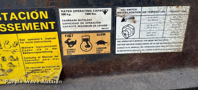 image for item NL9982 1983 Bobcat 743 skid steer loader