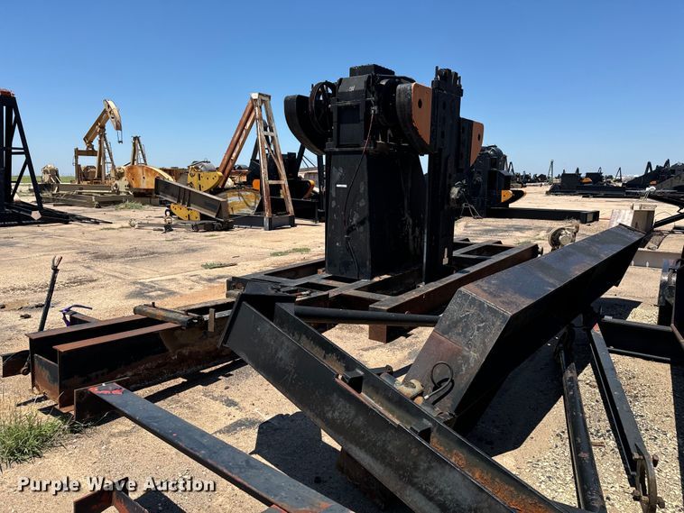 image for item NL9989 RigMaster 228 pump jack 