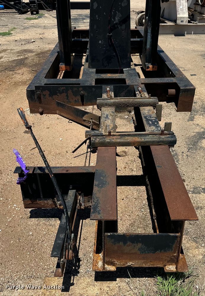 image for item NL9989 RigMaster 228 pump jack 