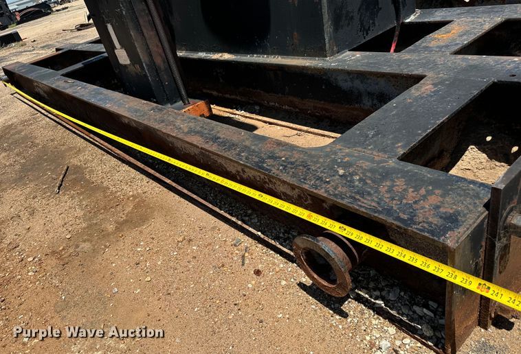 image for item NL9989 RigMaster 228 pump jack 