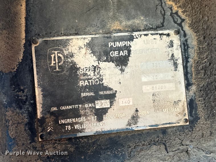 image for item NL9989 RigMaster 228 pump jack 