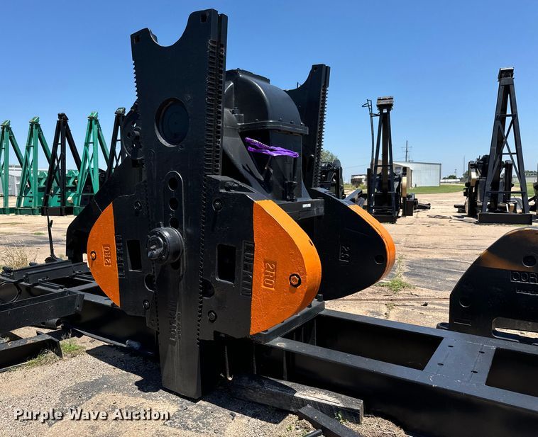 image for item NL9990 Lufkin 320 pump jack