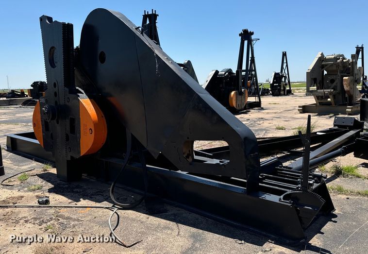 image for item NL9990 Lufkin 320 pump jack