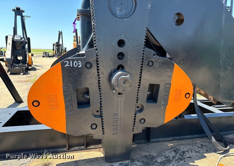 image for item NL9990 Lufkin 320 pump jack