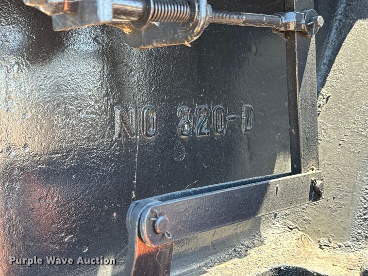 image for item NL9990 Lufkin 320 pump jack