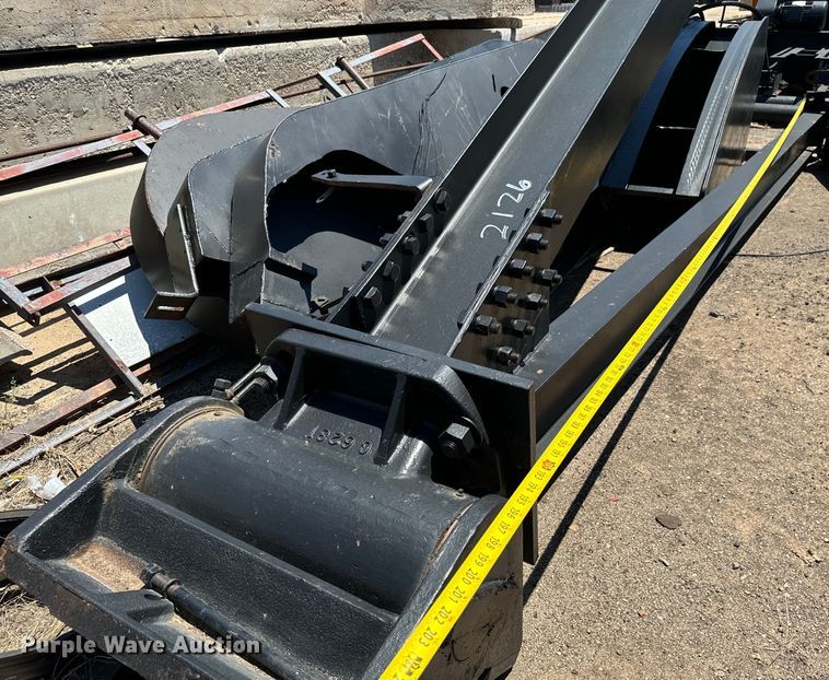 image for item NL9990 Lufkin 320 pump jack