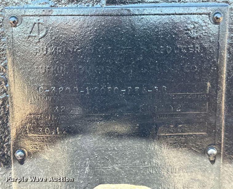 image for item NL9990 Lufkin 320 pump jack