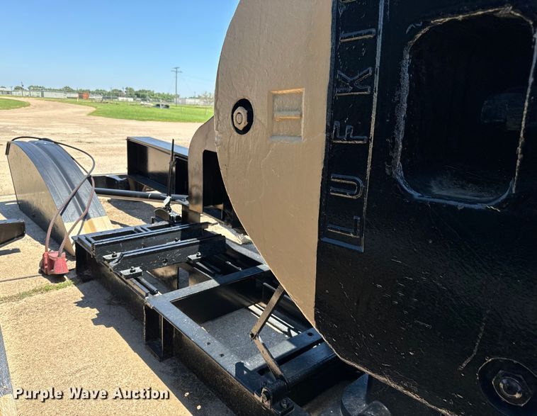 image for item NL9992 Lufkin TC320D  pump jack