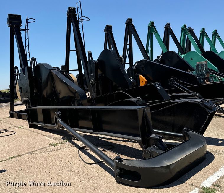 image for item NL9992 Lufkin TC320D  pump jack