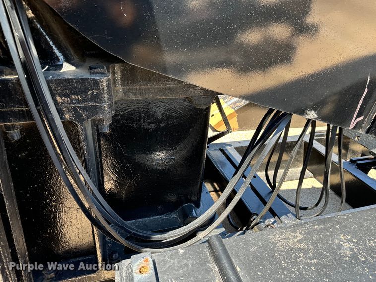 image for item NL9992 Lufkin TC320D  pump jack