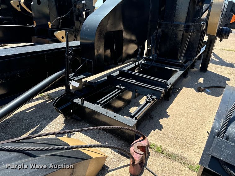 image for item NL9992 Lufkin TC320D  pump jack