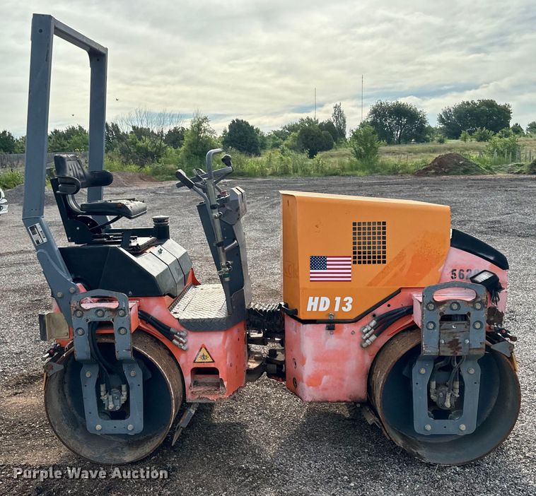 image for item NQ9569 Hamm HD13 double drum roller