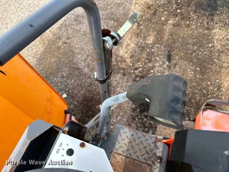 image for item NQ9569 Hamm HD13 double drum roller